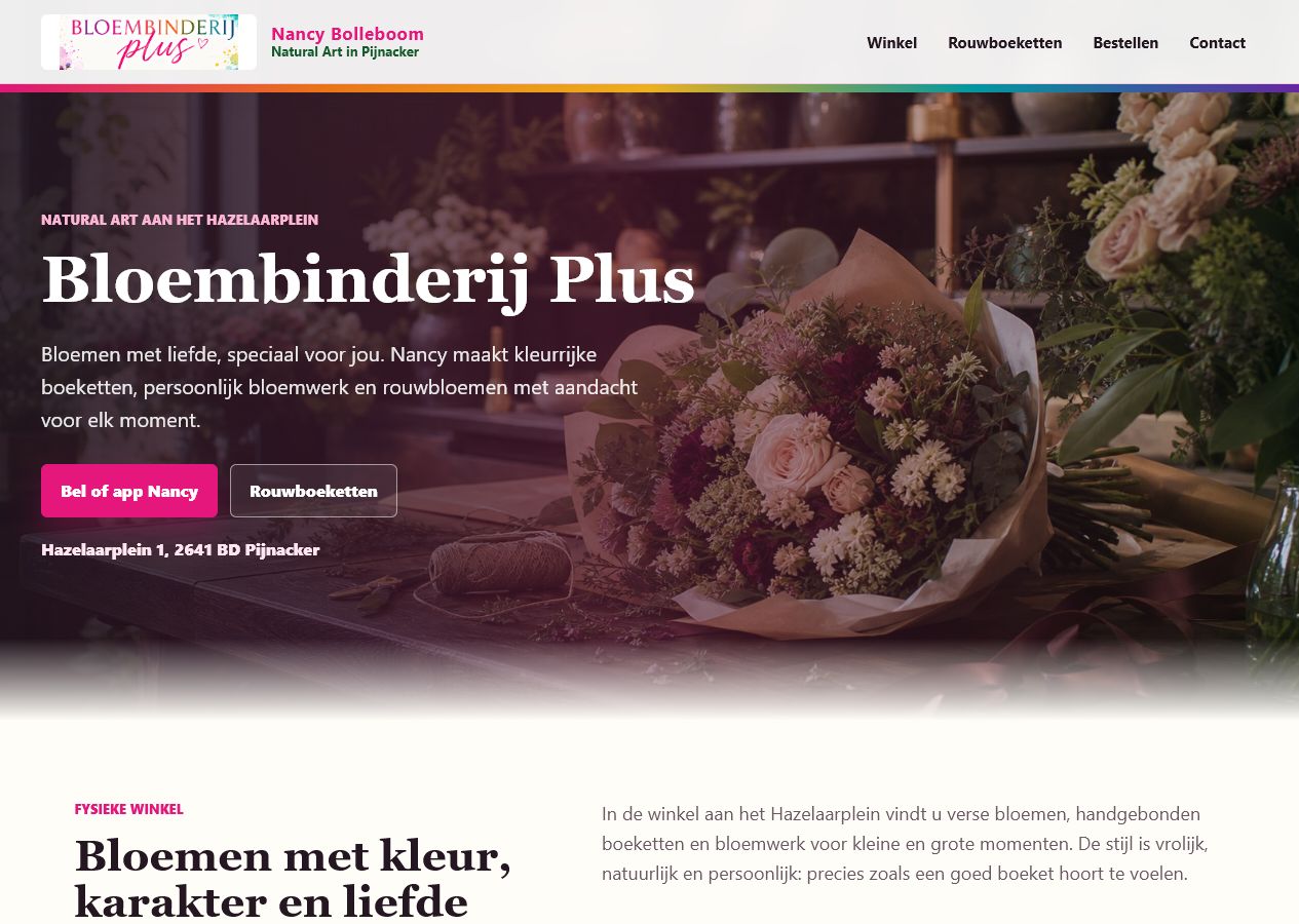 Voorbeeld van de Bloembinderij Plus website met bloemen, rouwboeketten en contactinformatie